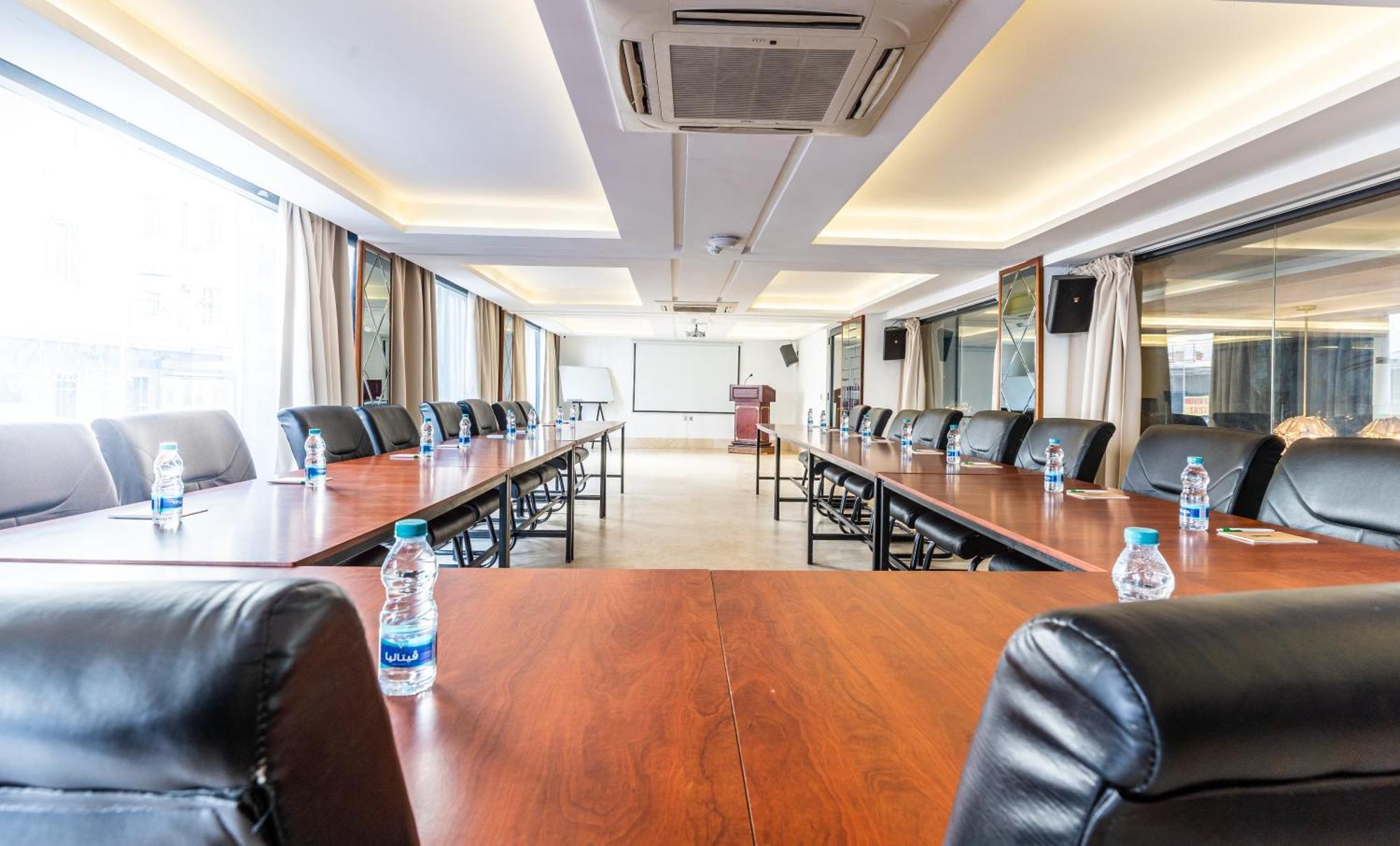 One Hotel קזבלנקה מראה חיצוני תמונה Meeting room