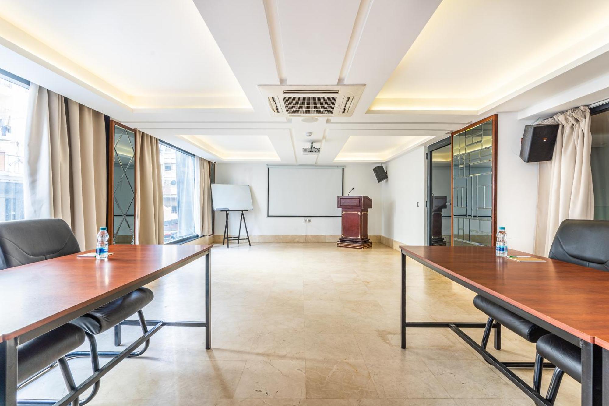 One Hotel קזבלנקה מראה חיצוני תמונה Meeting room