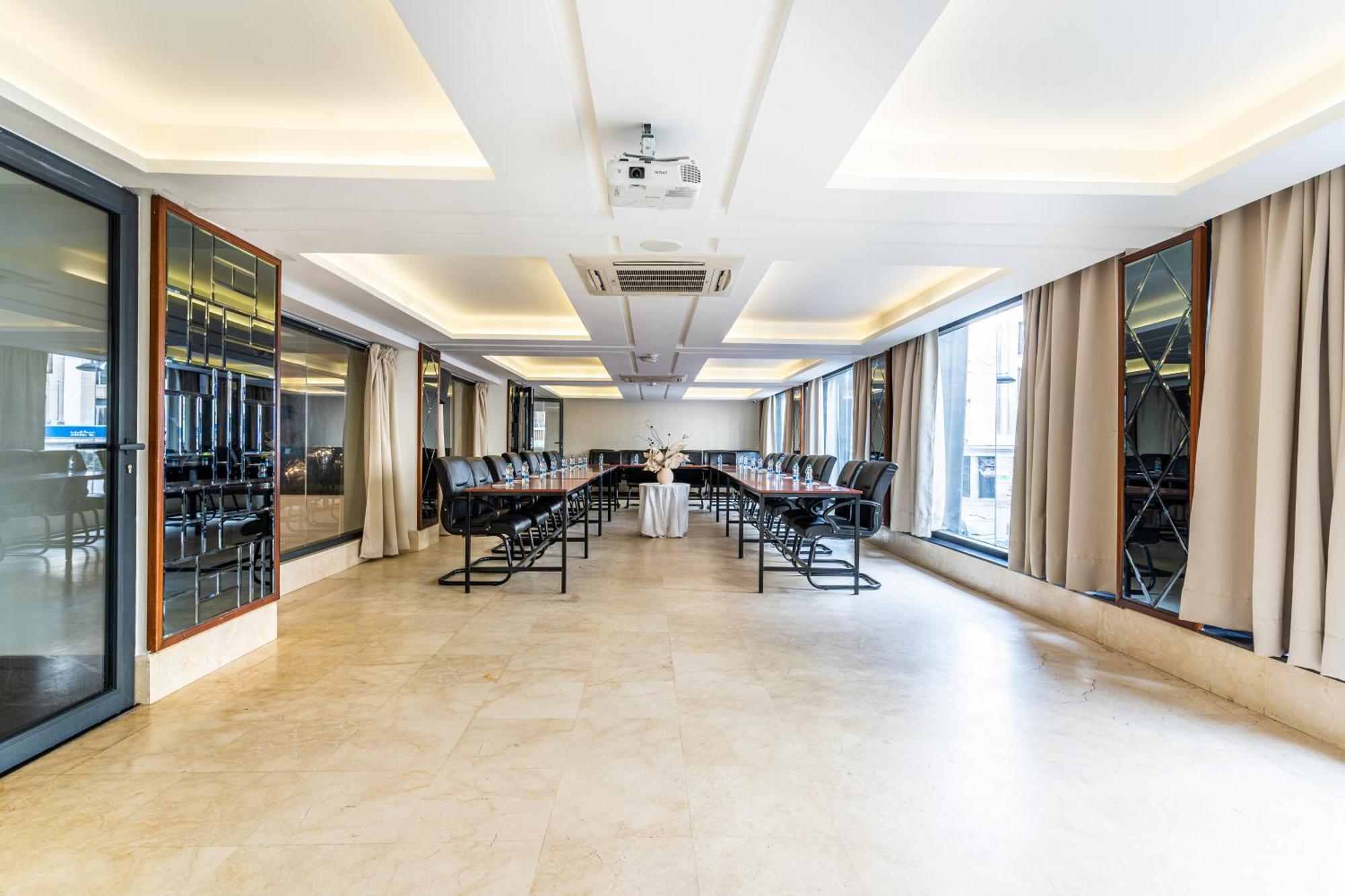 One Hotel קזבלנקה מראה חיצוני תמונה The 10th floor of the hotel