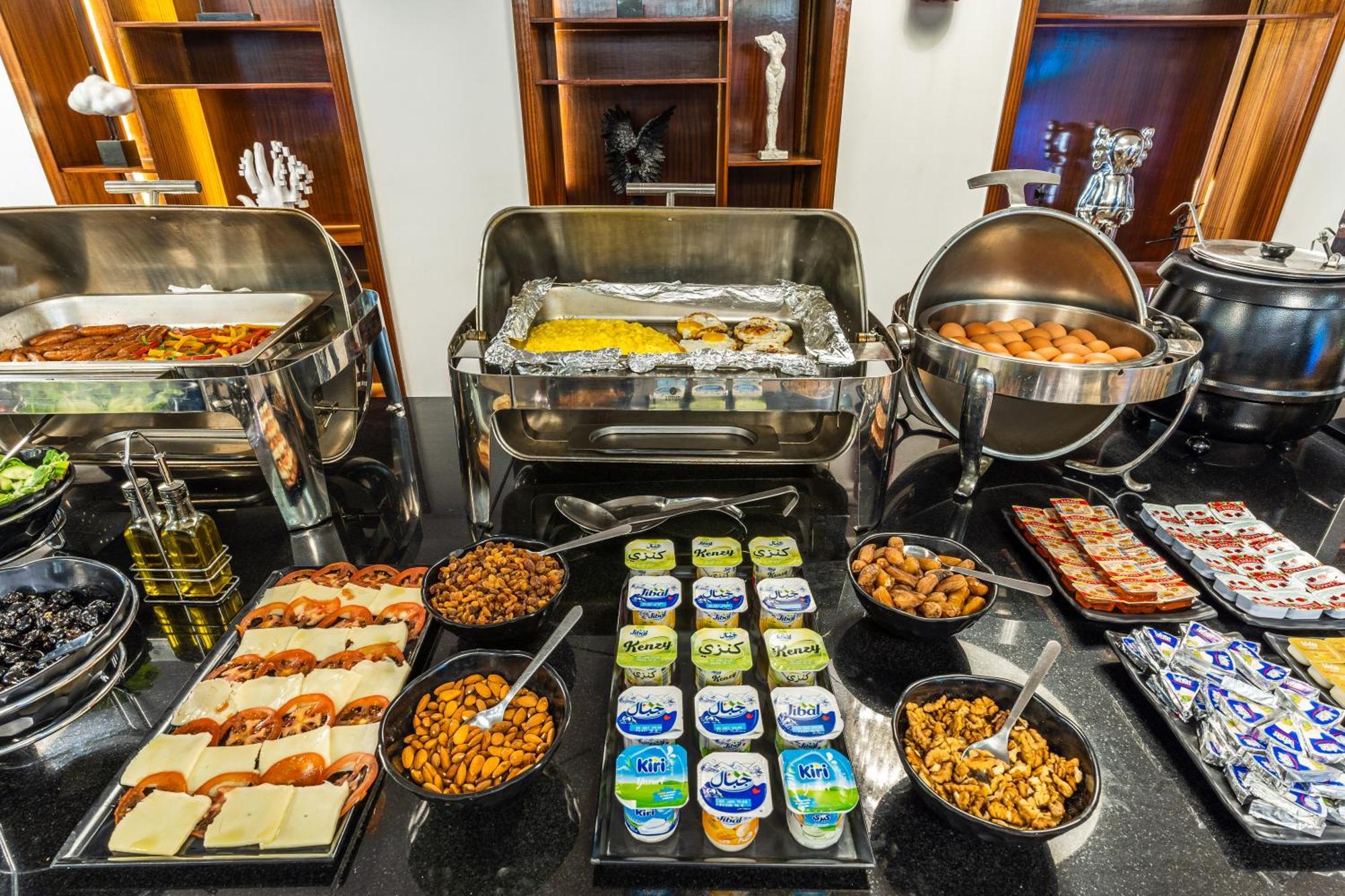 One Hotel קזבלנקה מראה חיצוני תמונה A breakfast buffet at a hotel